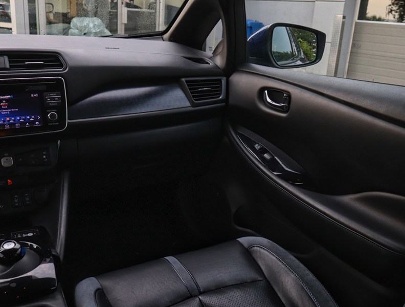 2018 Nissan LEAF SL Hatchback