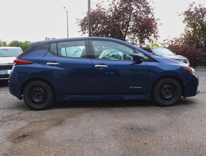 2018 Nissan LEAF SL Hatchback