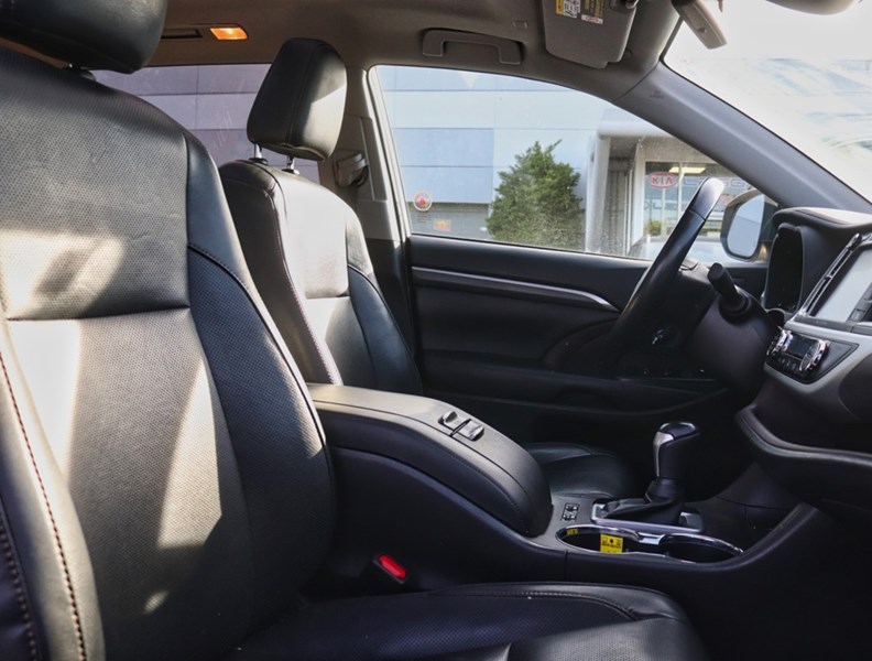 2019 Toyota Highlander AWD Limited