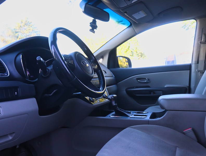 2020 Kia Sedona LX+ FWD