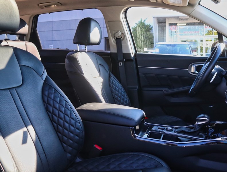 2022 Kia Sorento SX AWD w/Black Leather/PANO-ROOF/TURBO/360 CAMERA