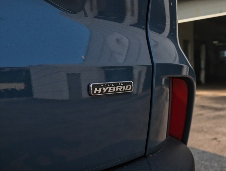 2023 Ford Escape PHEV FWD