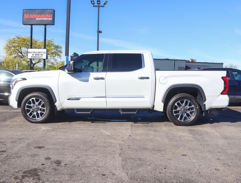 2023 Toyota Tundra Hybrid PLATINUM/HYBRID/1794 EDITION