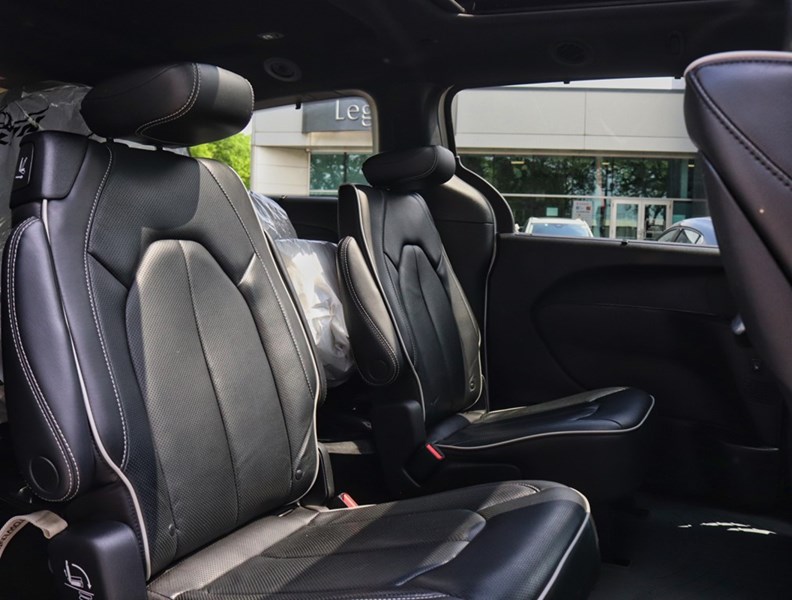 2022 Chrysler Pacifica Limited