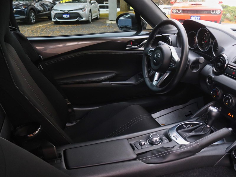 2023 Mazda MX-5 GS