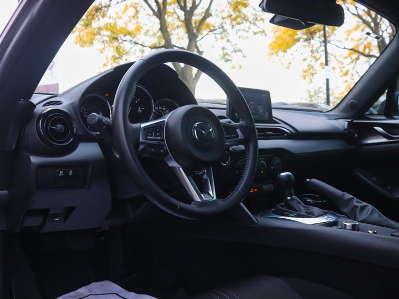 2023 Mazda MX-5 GS