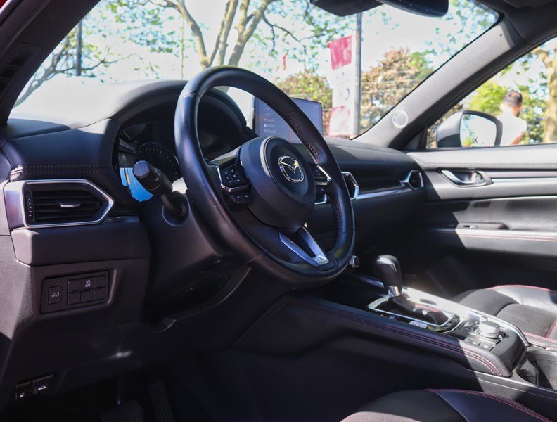 2022 Mazda CX-5 Sport