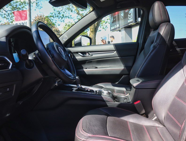 2022 Mazda CX-5 Sport