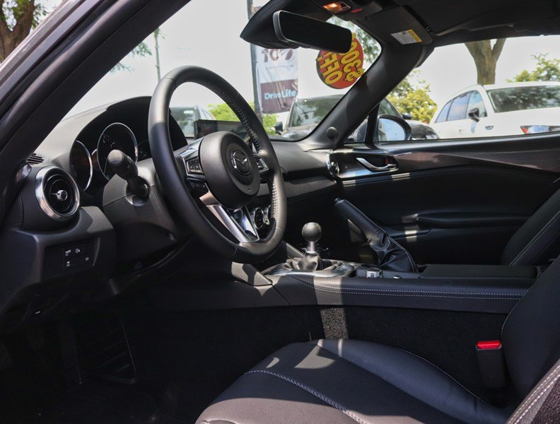2025 Mazda MX-5 RF GT