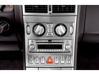 2005 Chrysler Crossfire 2dr Cpe Limited Interior Shot 2