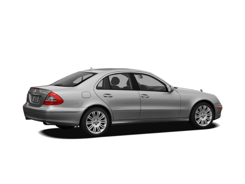 2008 Mercedes-Benz E-Class 4dr Sdn 3.5L 4MATIC Exterior Shot 15