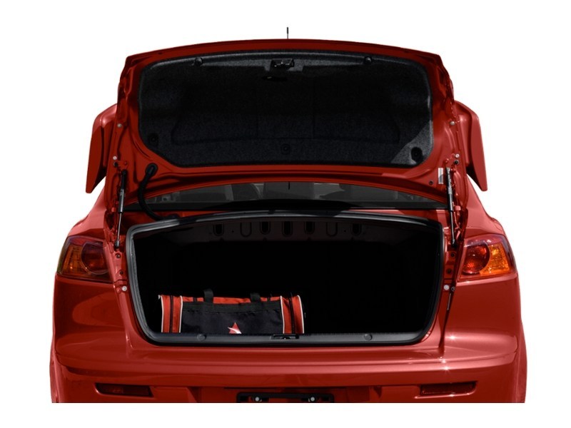 2009 Mitsubishi Lancer 4dr Sdn CVT SE Exterior Shot 4