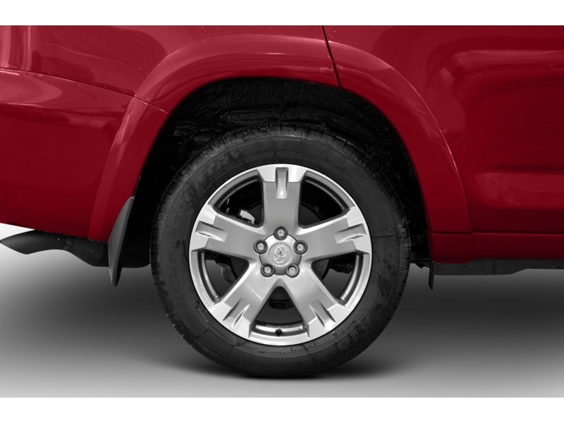 2009 Toyota RAV4 4WD 4dr V6 Base Exterior Shot 5