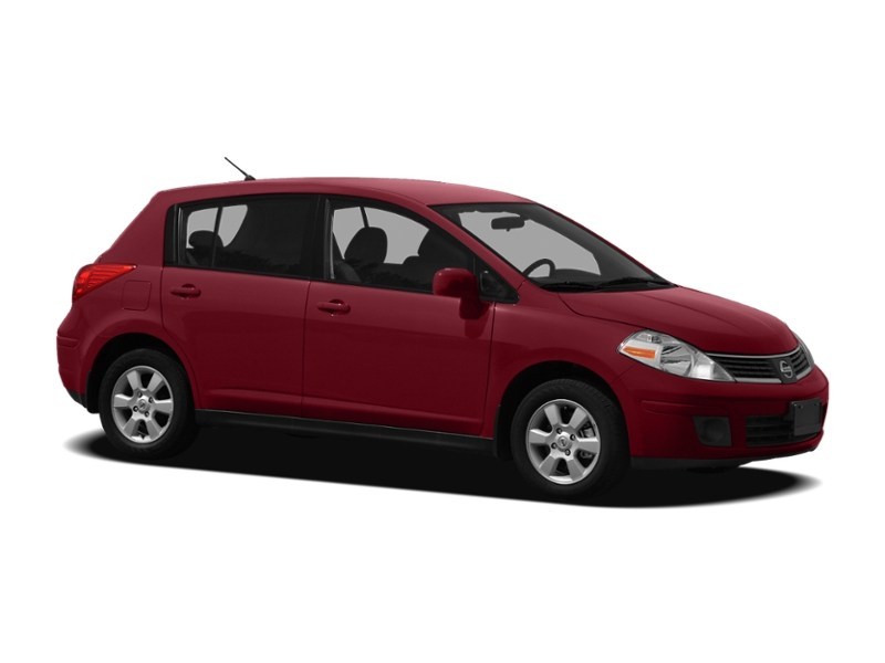 2010 Nissan Versa 5dr HB I4 Manual 1.8 S Exterior Shot 9