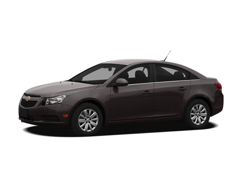 2011 Chevrolet Cruze 4dr Sdn LT Turbo w/1SA Exterior Shot 19