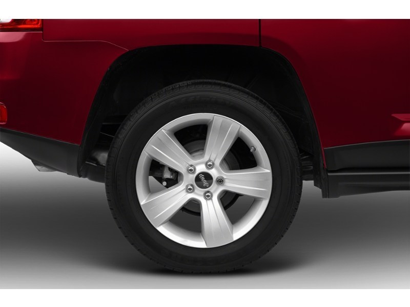 2011 Jeep Compass 4WD 4dr North Edition Exterior Shot 5