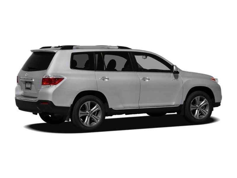 2011 Toyota Highlander 4WD 4dr Exterior Shot 2