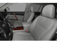 2011 Toyota Highlander 4WD 4dr Interior Shot 5