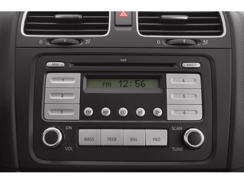 2012 Volkswagen Golf 5dr HB Auto Trendline Interior Shot 2