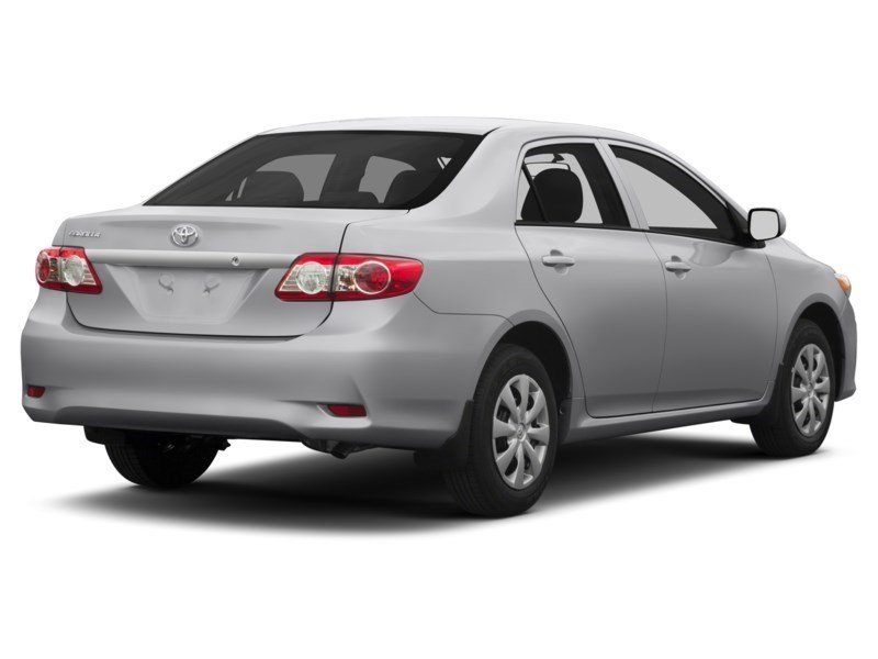 2013 Toyota Corolla 4dr Sdn Auto LE Exterior Shot 2