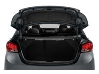 2015 Hyundai Elantra 4dr Sdn Auto GLS Exterior Shot 4