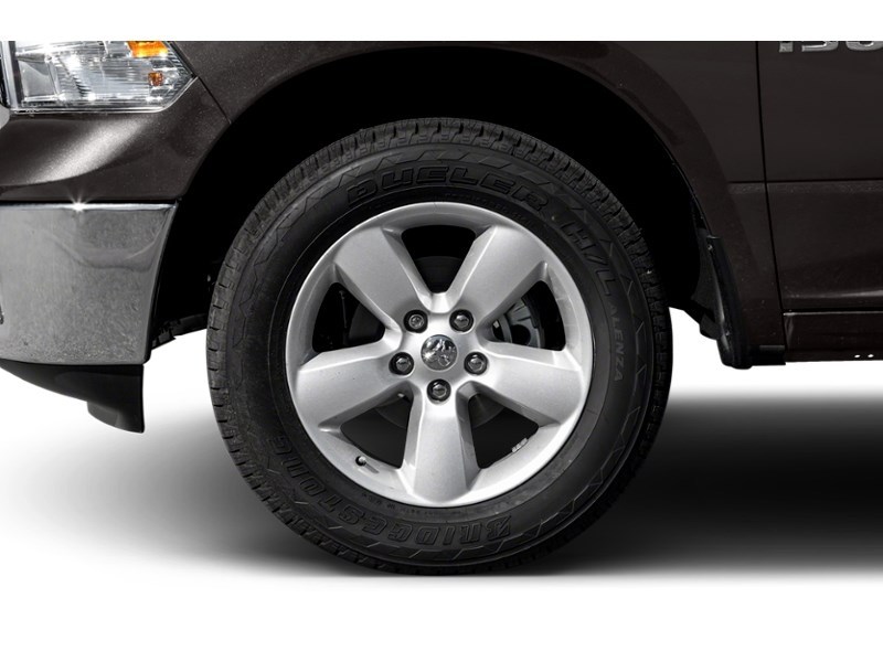 2019 RAM 1500 Classic SLT 4x4 Crew Cab 5'7