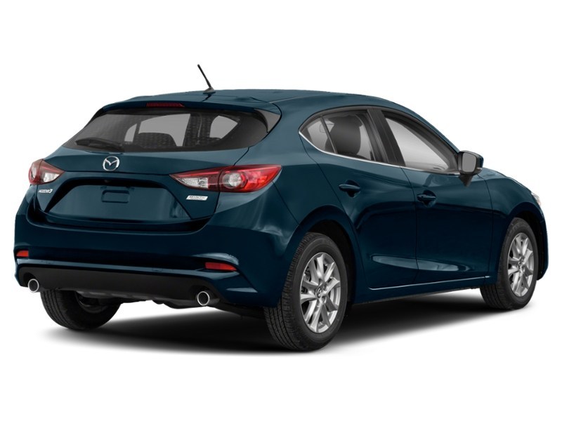 2018 Mazda Mazda3 Sport GS Manual Exterior Shot 2