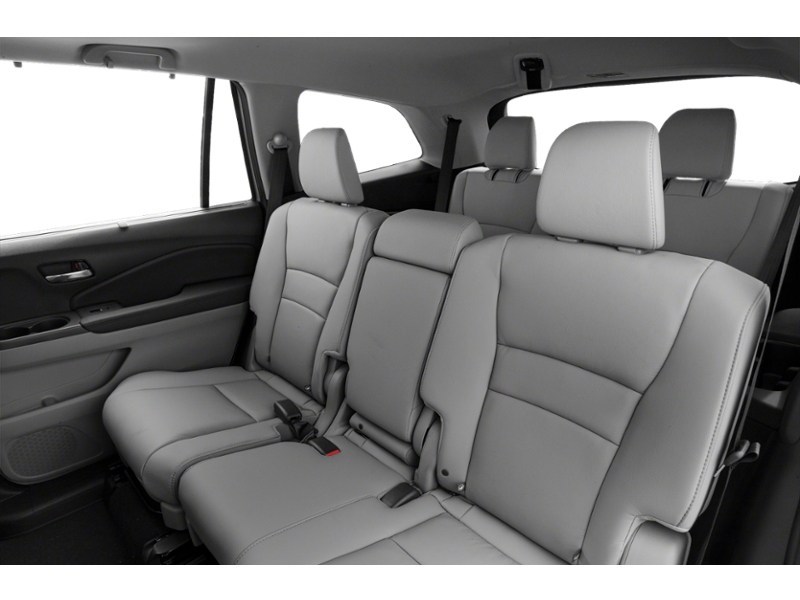 2019 Honda Pilot EX-L Navi AWD Interior Shot 5