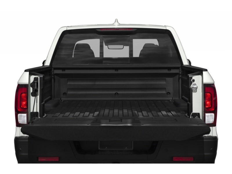 2023 Honda Ridgeline Touring AWD Exterior Shot 4