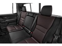 2022 Honda Ridgeline Black Edition AWD Interior Shot 5