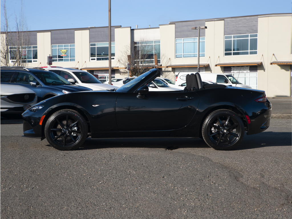 2023 Mazda MX-5