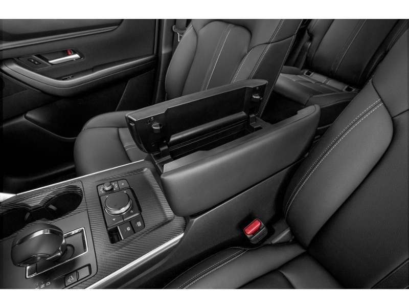 2026 Mazda CX-90 PHEV GS-L AWD Interior Shot 7