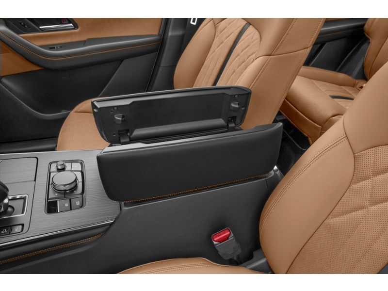 2026 Mazda CX-90 MHEV Signature AWD Interior Shot 7