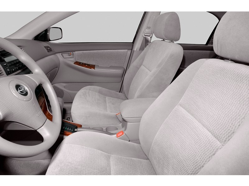 2005 Toyota Corolla 4dr Sdn CE Auto Interior Shot 5
