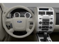 2010 Ford Escape FWD 4dr V6 Auto XLT Interior Shot 3