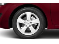 2013 Hyundai Elantra 4dr Sdn Man GL Exterior Shot 5