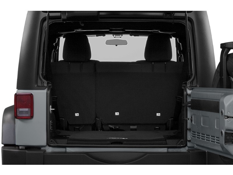 2015 Jeep Wrangler Unlimited Sport Exterior Shot 4