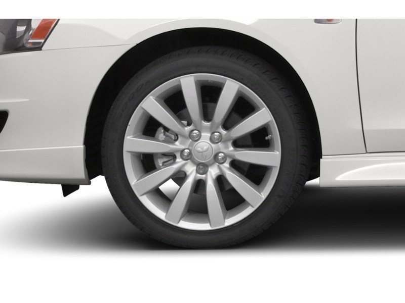 2013 Mitsubishi Lancer 4dr Sdn CVT SE FWD Exterior Shot 5