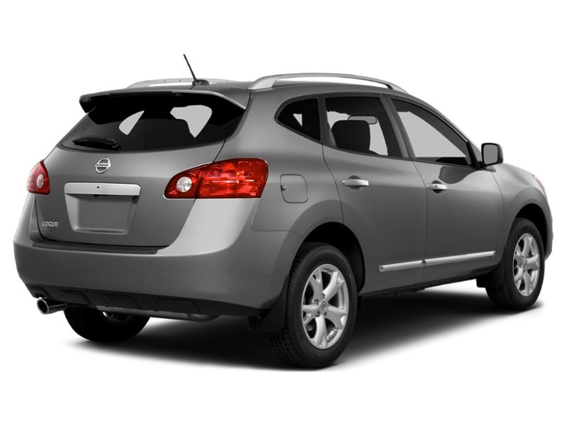 2013 Nissan Rogue FWD 4dr SV Exterior Shot 2