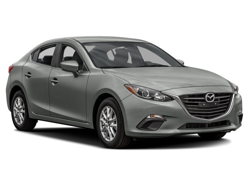 2015 Mazda Mazda3 4dr Sdn Man GS Exterior Shot 9