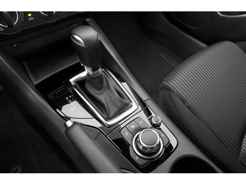2015 Mazda Mazda3 4dr Sdn Man GX Exterior Shot 12