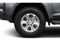 2017 Toyota 4Runner 4WD 4dr V6 SR5 Exterior Shot 9
