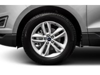 2018 Ford Edge Titanium AWD Exterior Shot 5