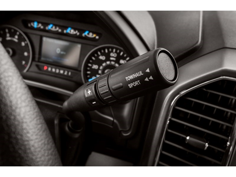 2016 Ford F-150 2WD SuperCrew 145