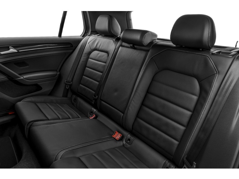 2017 Volkswagen Golf R 5dr HB DSG Interior Shot 6