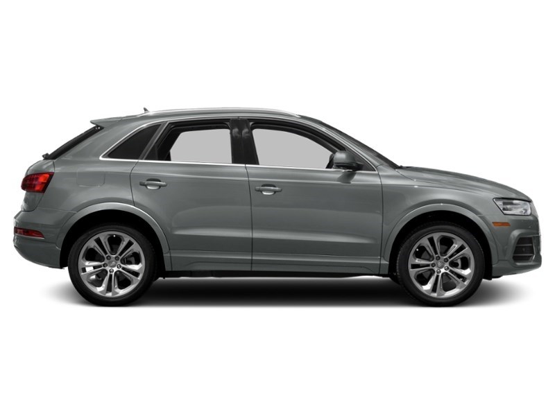 2018 Audi Q3 2.0 TFSI quattro Technik Tiptronic Exterior Shot 11