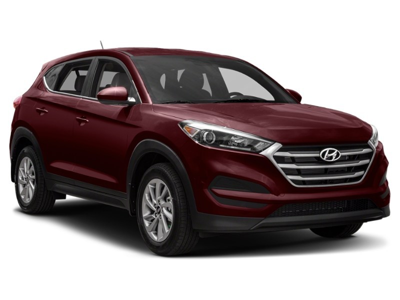 2018 Hyundai Tucson 2.0L Premium AWD Exterior Shot 9