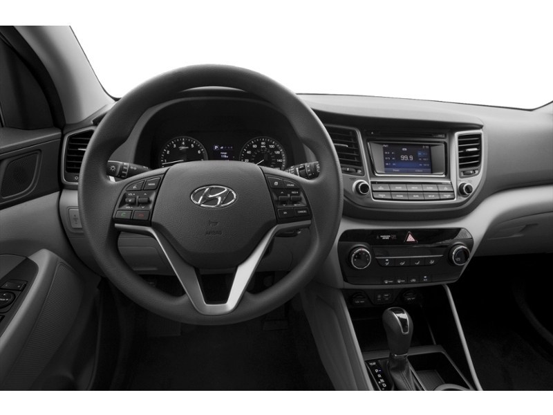 2018 Hyundai Tucson 2.0L Premium AWD Interior Shot 3