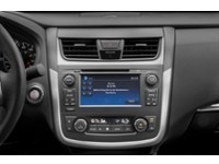 2017 Nissan Altima 4dr Sdn I4 CVT 2.5 SL Interior Shot 2