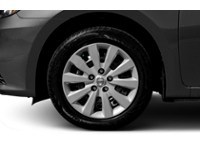 2017 Nissan Sentra 4dr Sdn CVT S Exterior Shot 5